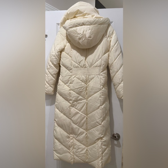 NWOT STEVE MADDEN Women's Cream Quilted Long Coat - Size XS - Picture 5 of 13